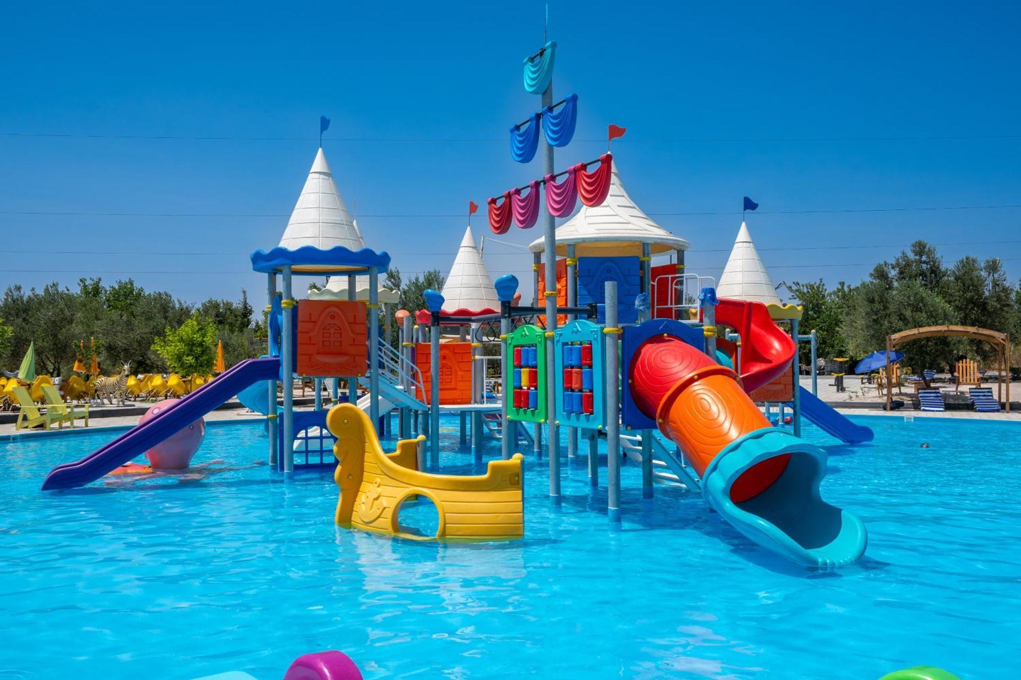Simlarda Country Club Ayvalik Villa Buitenkant foto